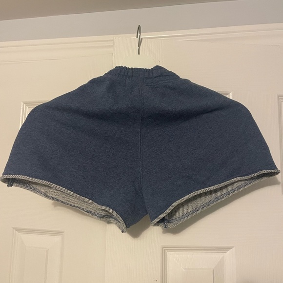 Roots XS navy blue shorts - Picture 2 of 4